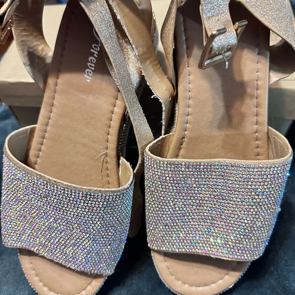 Forever 21 Tan and Glitter Sandals
